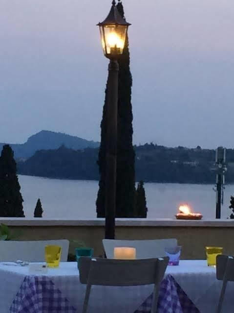 Locanda Agli Angeli Gardone Riviera Exteriér fotografie